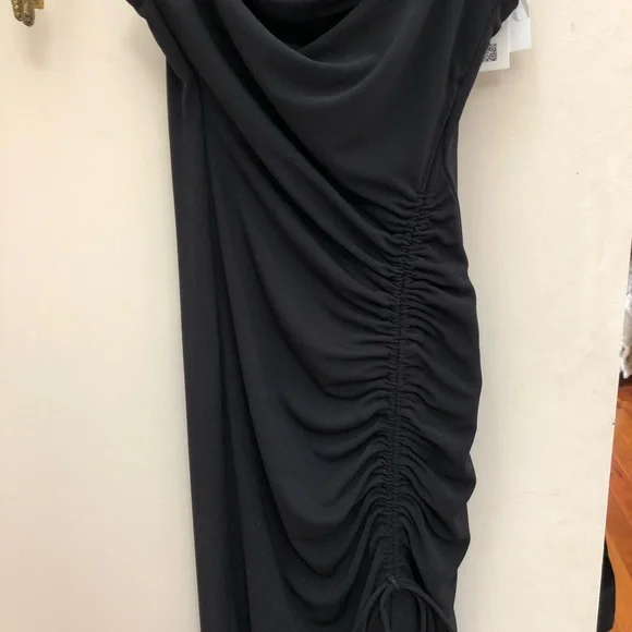 Zara current style from this season ladies XS black dress. - Picture 2 of 7